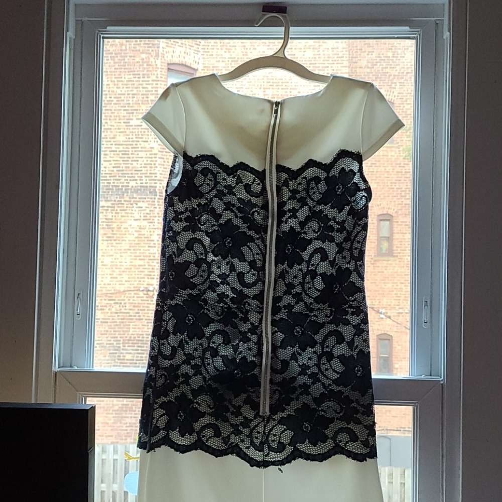 Dress - Picture 5 of 6